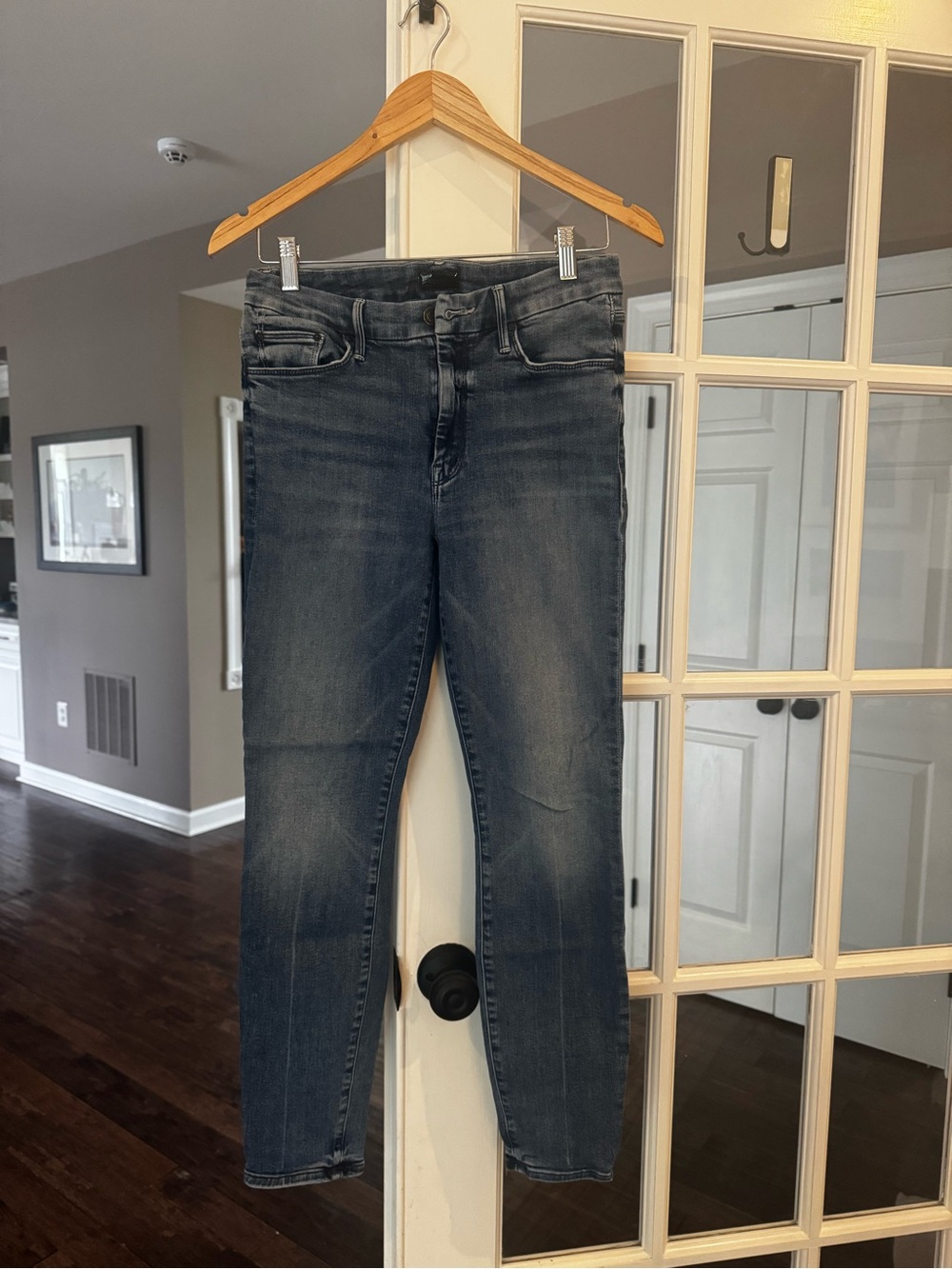 MOTHER The Looker Ankle Skinny Jeans in We The Animals - Sz 28